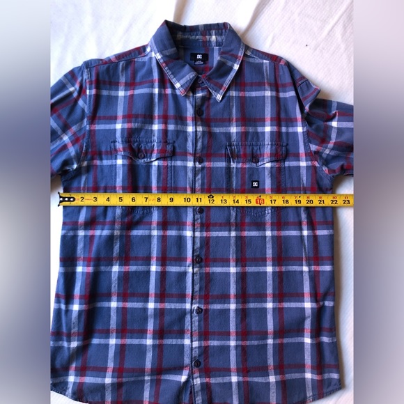 Vintage DC Shoes plaid shirt - Picture 3 of 4